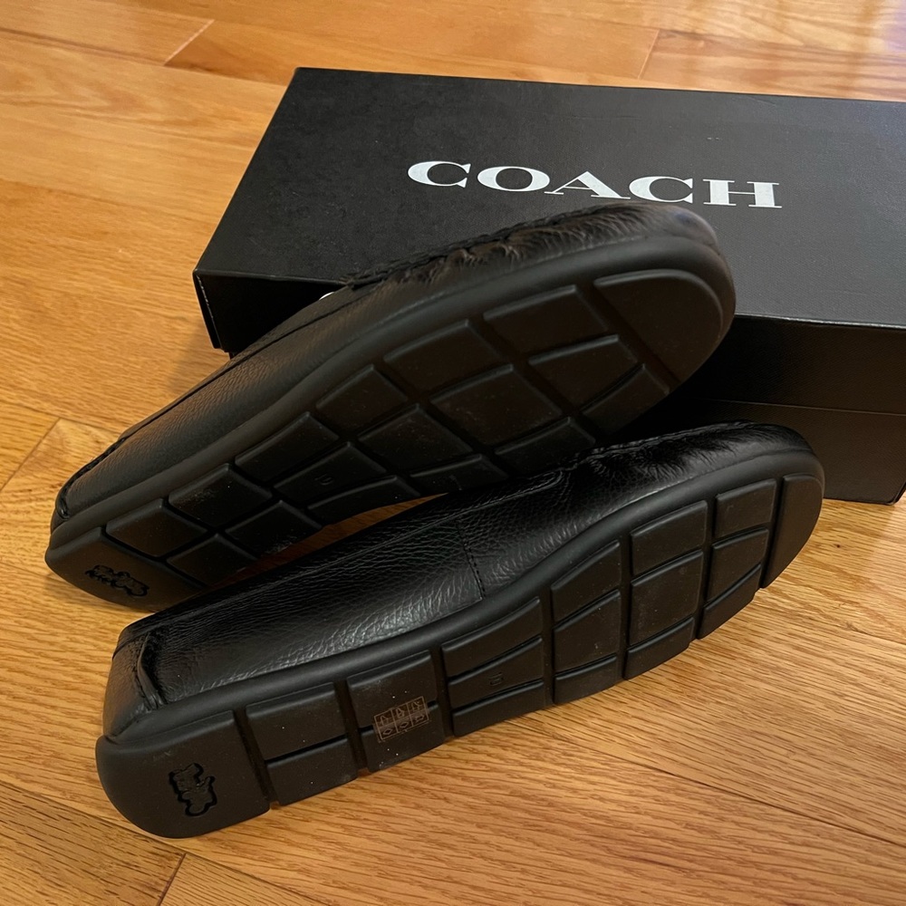 Coach Mavis Leather Loafer - Picture 7 of 7